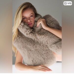 ALO Yoga opulent faux fur cropped vest